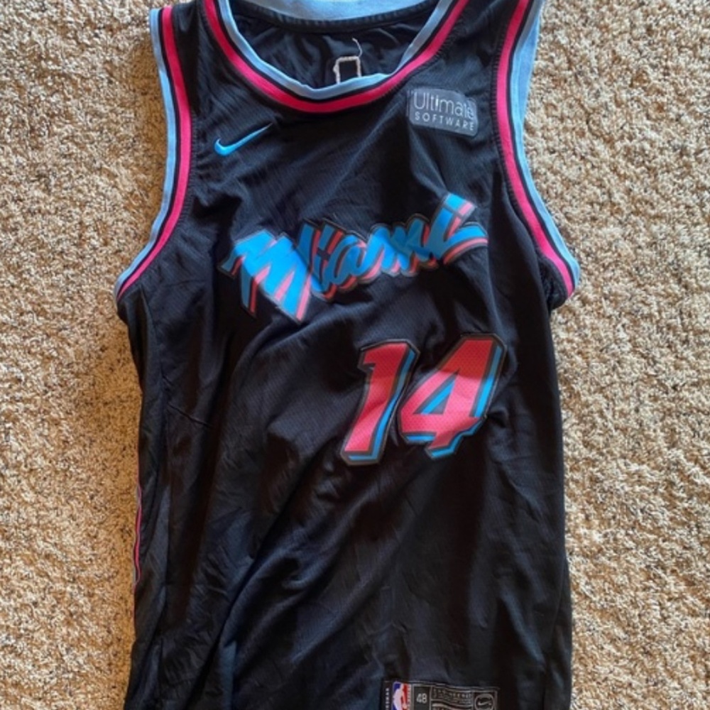 Tyler Herro MIAMI HEAT jersey size 48